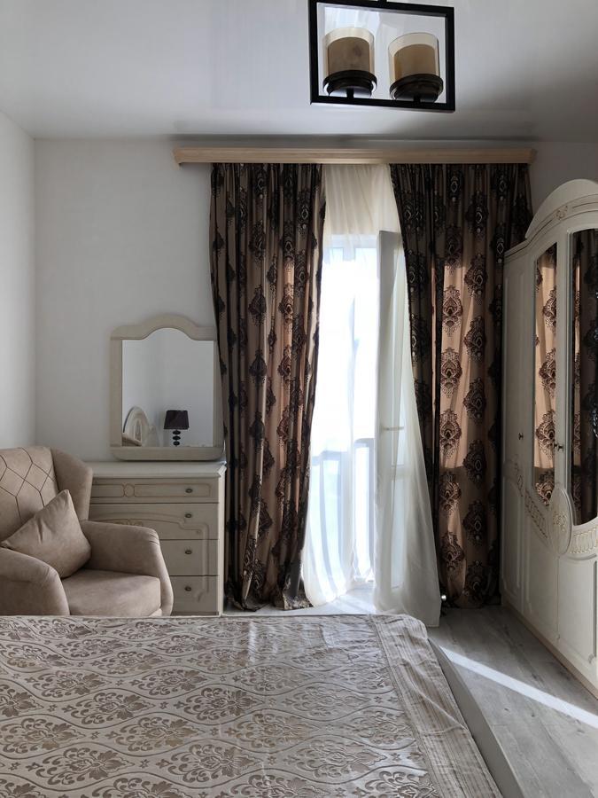 Lilu Otel Tiflis Dış mekan fotoğraf
