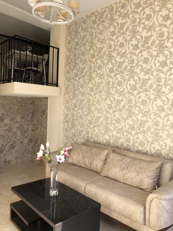 Lilu Otel Tiflis Dış mekan fotoğraf