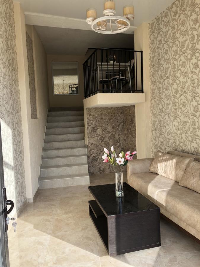 Lilu Otel Tiflis Dış mekan fotoğraf